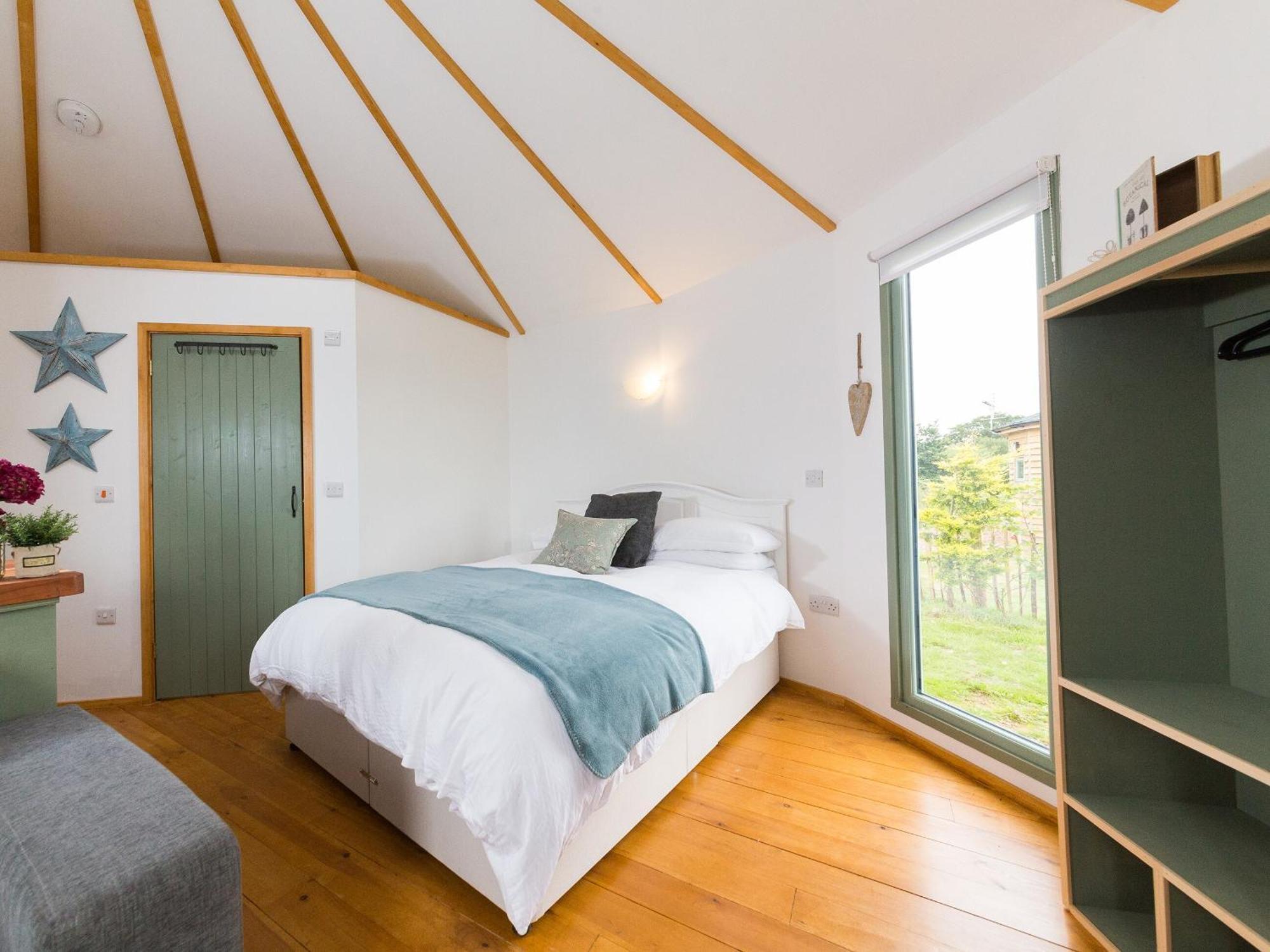 Hotel Bay à Wootton Bridge  Extérieur photo